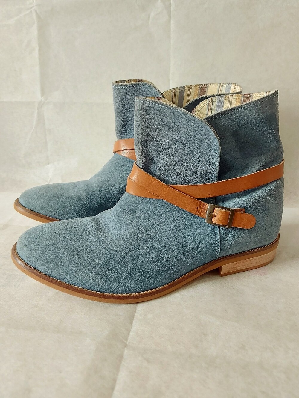 Miz Mooz Pull-on Suede Leather Slouchy Ankle Boots Size 9 Blue Buckle Strap